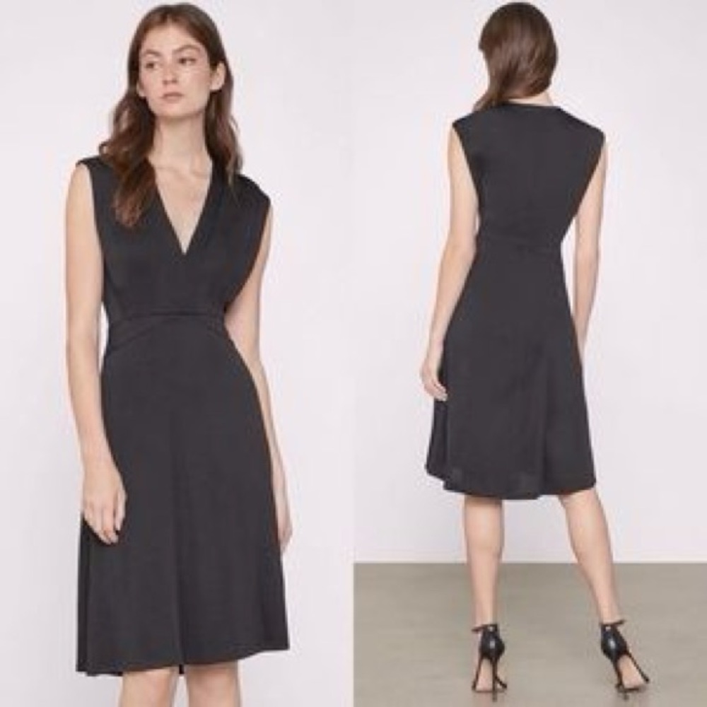 ❤️ BCBGMaxAzria Black Deep V Midi Sleek A Line Skirt Dress